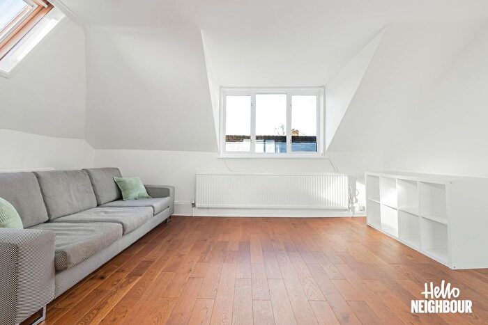 2 Bedroom Flat To Rent In Beresford Road, London, N5