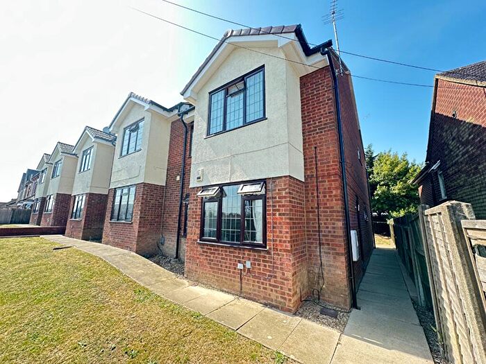 1 Bedroom Flat To Rent In The Heights, Marsh Road, Luton, Bedfordshire, LU3