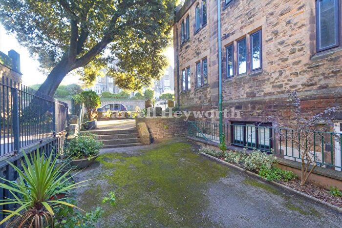 2 Bedroom Flat For Sale In Scotforth Road, Lancaster, LA1