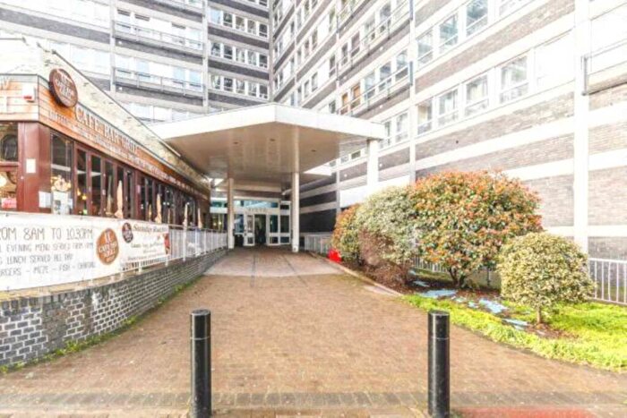 2 Bedroom Apartment To Rent In Calderwood Street, London, SE18