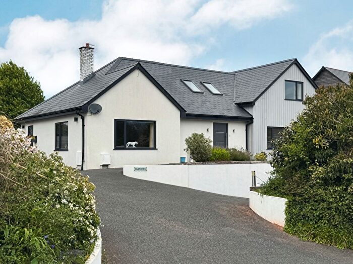 4 Bedroom Detached House For Sale In East Budleigh, Budleigh Salterton, EX9