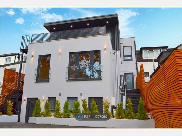 1 Bedroom Flat To Rent In High Street, Thornton Heath, CR7