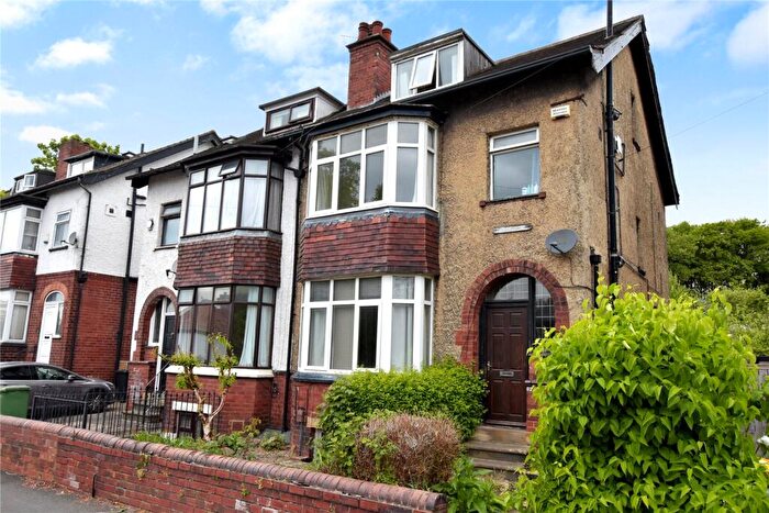 3 Bedroom Semi-Detached House For Sale In Ash Road, Leeds, West Yorkshire, LS6