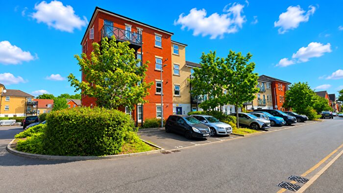 2 Bedroom Flat For Sale In Glandford Way, Chadwell Heath, RM6