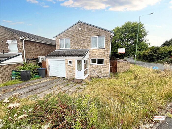 4 Bedroom Detached House For Sale In The Paddock, Tanfield Lea, DH9