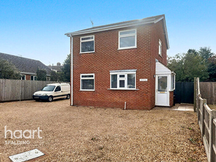 3 Bedroom Detached House For Sale In Daniels Gate, Long Sutton, PE12