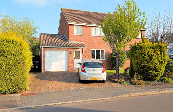 3 Bedroom Detached House For Sale In Vynes Way - A Sought After Evenue In The Trendlewood Area, Close To Lovely Open Countryside, BS48