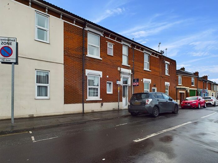 1 Bedroom Flat To Rent In Gladys Avenue, Portsmouth, PO2