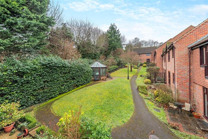 1 Bedroom Flat For Sale In Chorleywood Bottom, Chorleywood, Rickmansworth, WD3
