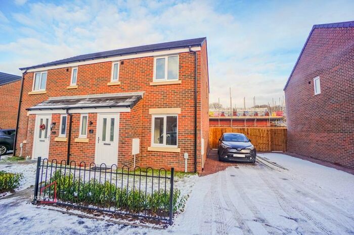 3 Bedroom Semi-Detached House To Rent In Brookwood Way, Buckshaw Village, Chorley, PR7