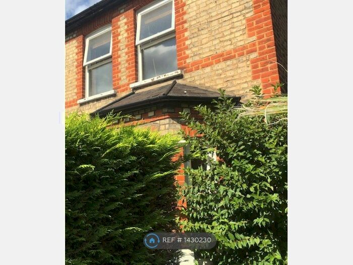 3 Bedroom Semi-Detached House To Rent In Queens Road, Feltham, TW13