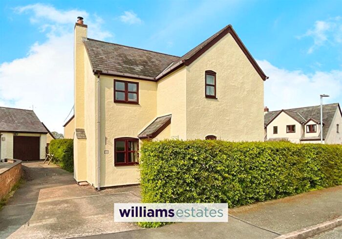 4 Bedroom Detached House For Sale In Cilcain, Mold, CH7