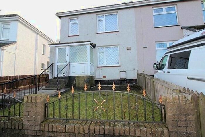 3 Bedroom Semi-Detached House To Rent In Ivy Terrace, Craghead, Stanley, DH9