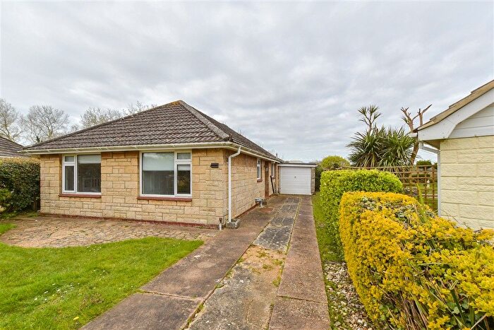 3 Bedroom Detached Bungalow For Sale In Yaverland Close, Sandown, Isle Of Wight, PO36