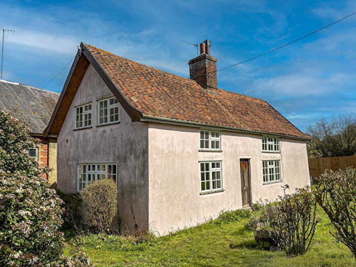 2 Bedroom Detached House For Sale In Main Road, Yoxford, IP17