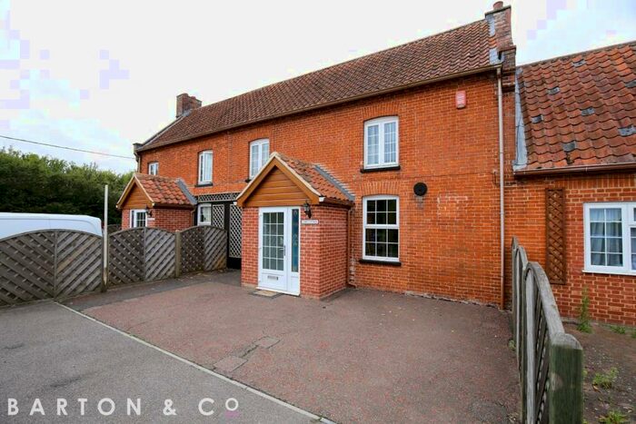 2 Bedroom Terraced House For Sale In Sutton Drive, Bury Road, Hepworth, Diss, IP22
