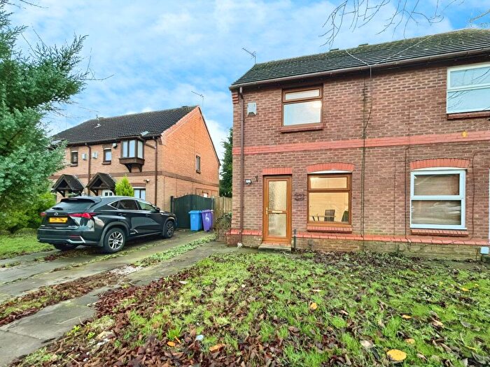 2 Bedroom Semi-Detached House To Rent In Charnwood Close, Liverpool, Merseyside, L12
