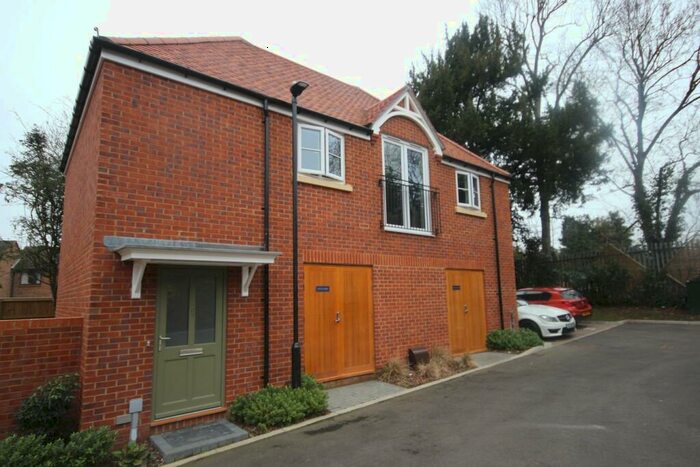 1 Bedroom Apartment To Rent In , Slough, SL2