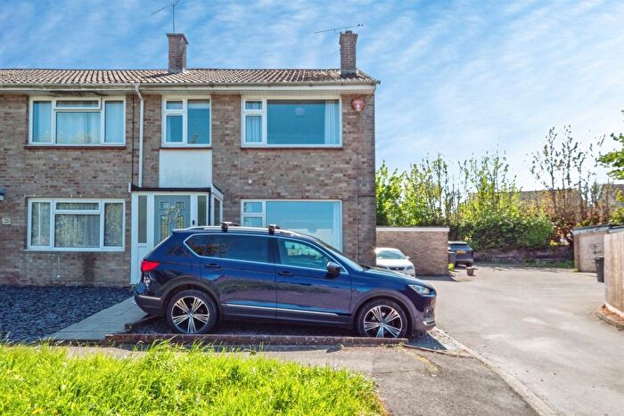 3 Bedroom End Of Terrace House For Sale In Eddison Avenue, Dorchester, DT1