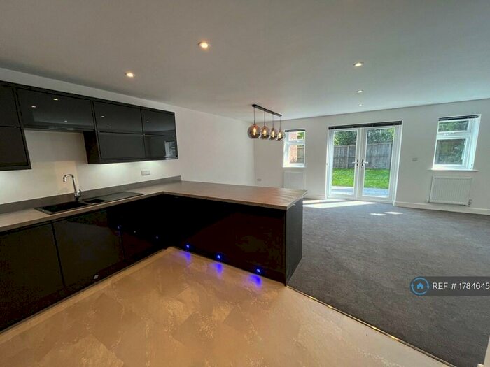 3 Bedroom Bungalow To Rent In Main Street, North Kyme, Lincoln, LN4