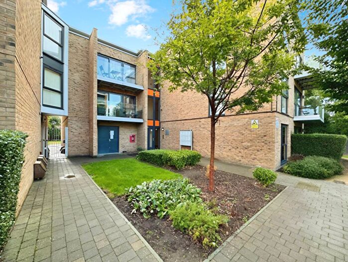 2 Bedroom Flat To Rent In Zodiac Close, Scorpio Court, HA8