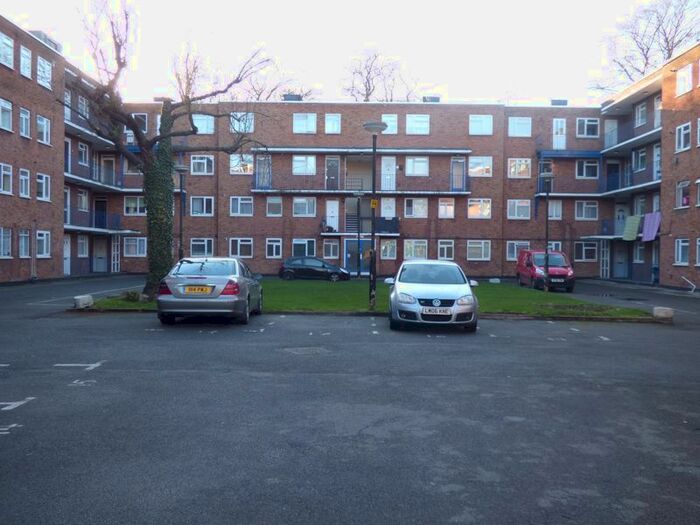 1 Bedroom Studio To Rent In High Street South, Dunstable, LU6