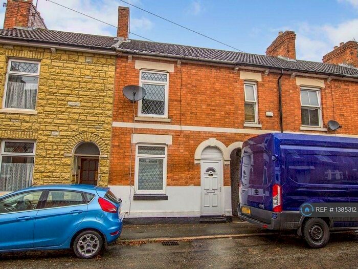 2 Bedroom Terraced House To Rent In Duke Street, Kettering, NN16