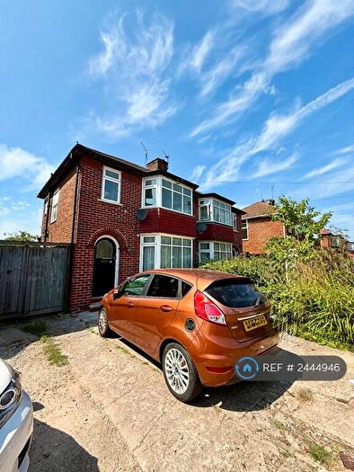 3 Bedroom Semi-Detached House To Rent In Lamorna Grove, Stanmore, HA7