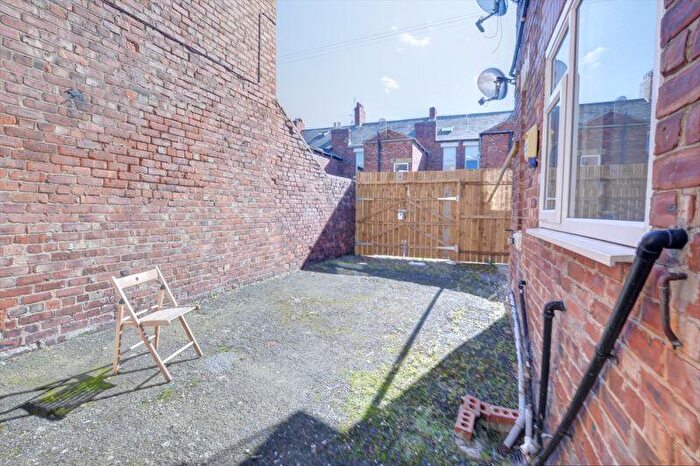 2 Bedroom Flat To Rent In Bayswater Road, Newcastle Upon Tyne, NE2