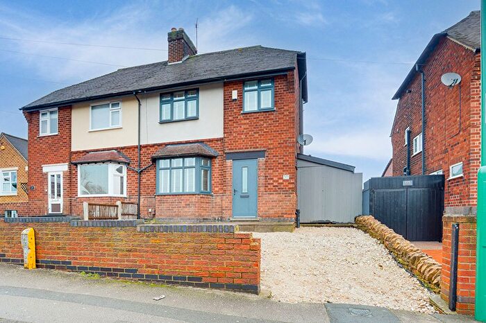 3 Bedroom Semi Detached House For Sale In Bar Lane, Nottingham, NG6