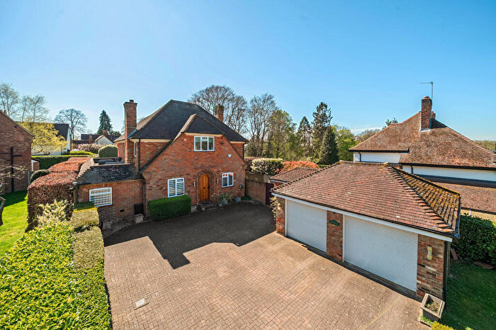 4 Bedroom Detached House For Sale In Layters Way, Gerrards Cross, SL9