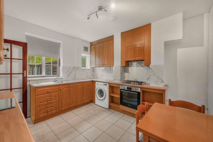 3 Bedroom Semi-Detached House To Rent In Dover House Road, Roehampton, SW15