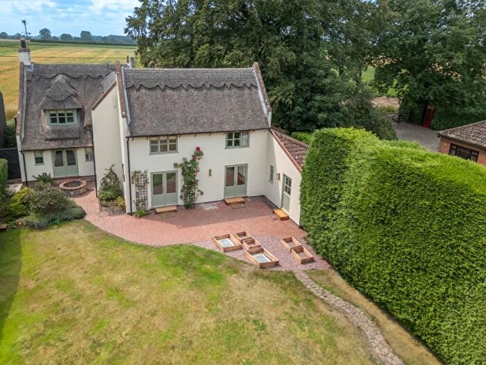 3 Bedroom Cottage For Sale In West Somerton, NR29