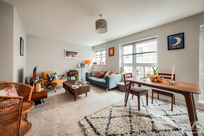 2 Bedroom Apartment For Sale In Point, Branston Street, Jewellery Quarter, B18