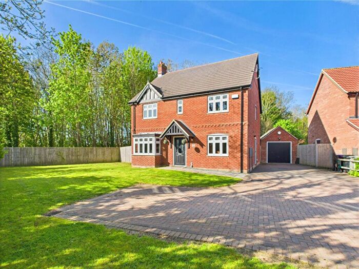 4 Bedroom Detached House For Sale In Bridgeways, Alford, LN13