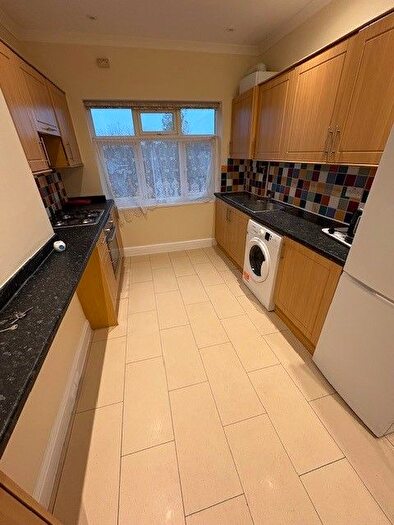 2 Bedroom Maisonette To Rent In Sudbury Hill Maisonette, Greenford Road, Sudbury Hill, Harrow, HA1
