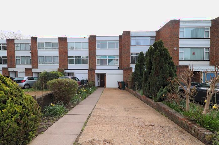 4 Bedroom Terraced House To Rent In Townfield, Rickmansworth, WD3