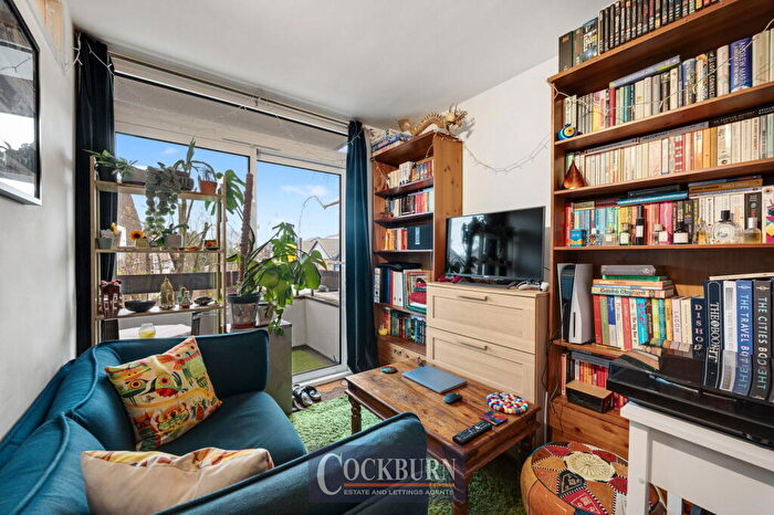 1 Bedroom Flat For Sale In Mottingham Road, Mottingham, SE9