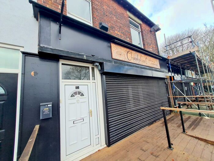 2 Bedroom Flat To Rent In Bury New Road, Prestwich, Manchester, M25