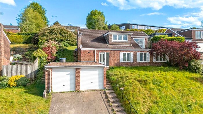 4 Bedroom Detached House For Sale In Ducks Meadow, Marlborough, Wiltshire, SN8