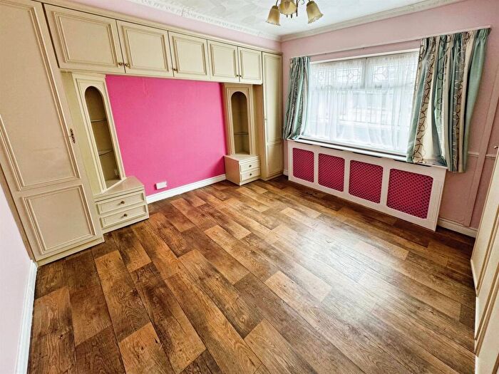 5 Bedroom Detached House For Sale In Ebbw View, Beaufort, Ebbw Vale, NP23