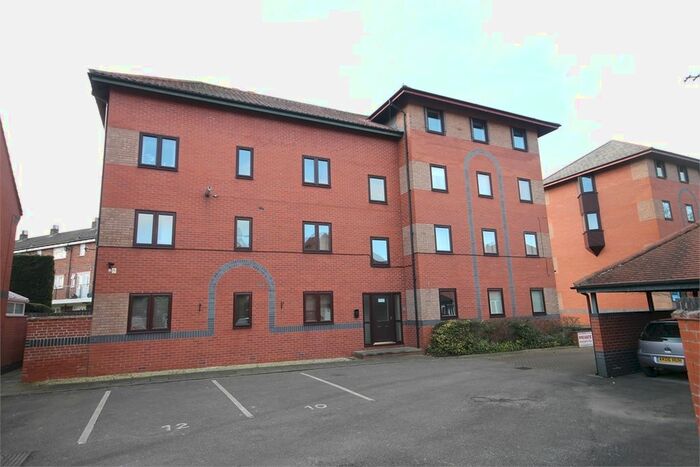 2 Bedroom Flat To Rent In Castle Brewery Court, Newark, Nottinghamshire., NG24