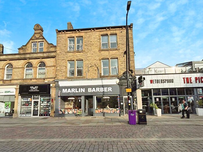 1 Bedroom Flat For Sale In Queen Street, Leeds, LS27