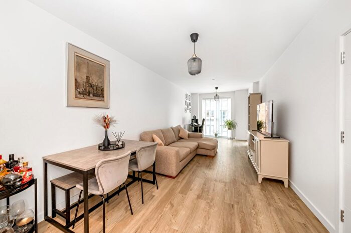 1 Bedroom Flat For Sale In Powell House, SE7