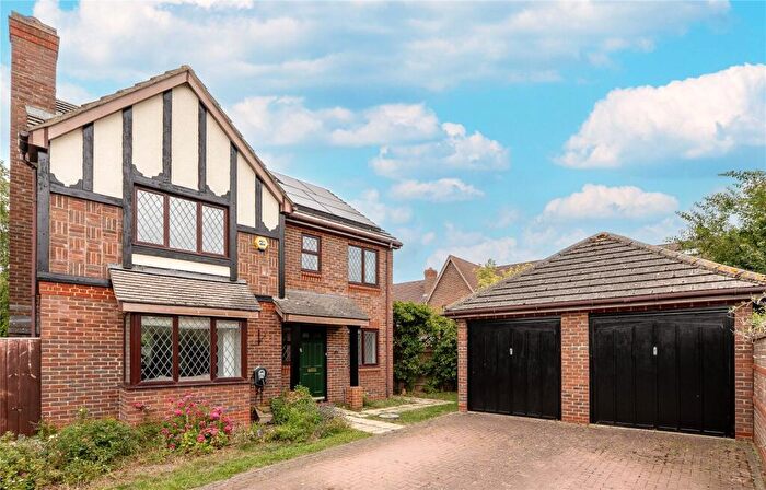 6 Bedroom Detached House For Sale In Wandle Beck, Didcot, Oxfordshire, OX11