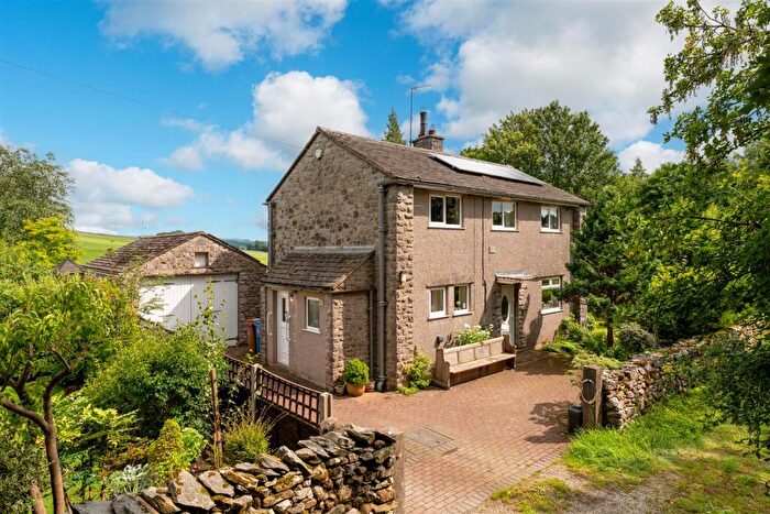 3 Bedroom Detached House For Sale In Stonegarth, The Green, Clapham, LA2