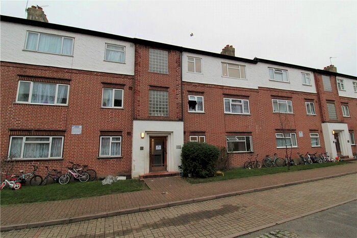 2 Bedroom Flat To Rent In Lady Margaret Road, Southall UB1