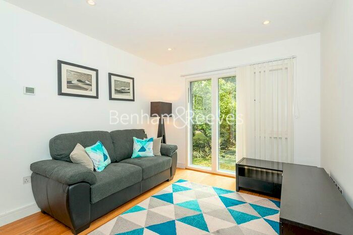 1 Bedroom Flat To Rent In Becket House, Westking Place, WC1H