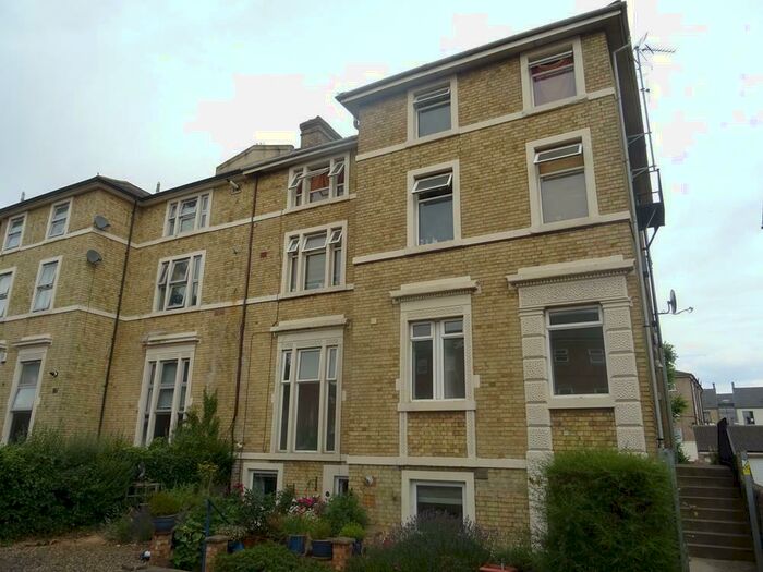 1 Bedroom Ground Flat To Rent In Flat, Ashburnham Road, MK40