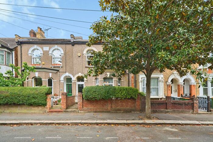 4 Bedroom Terraced House For Sale In Cranmer Road, London, E7